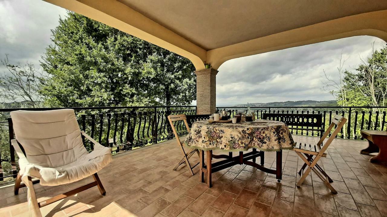 Villa Pacchini Poggio Mirteto Luaran gambar